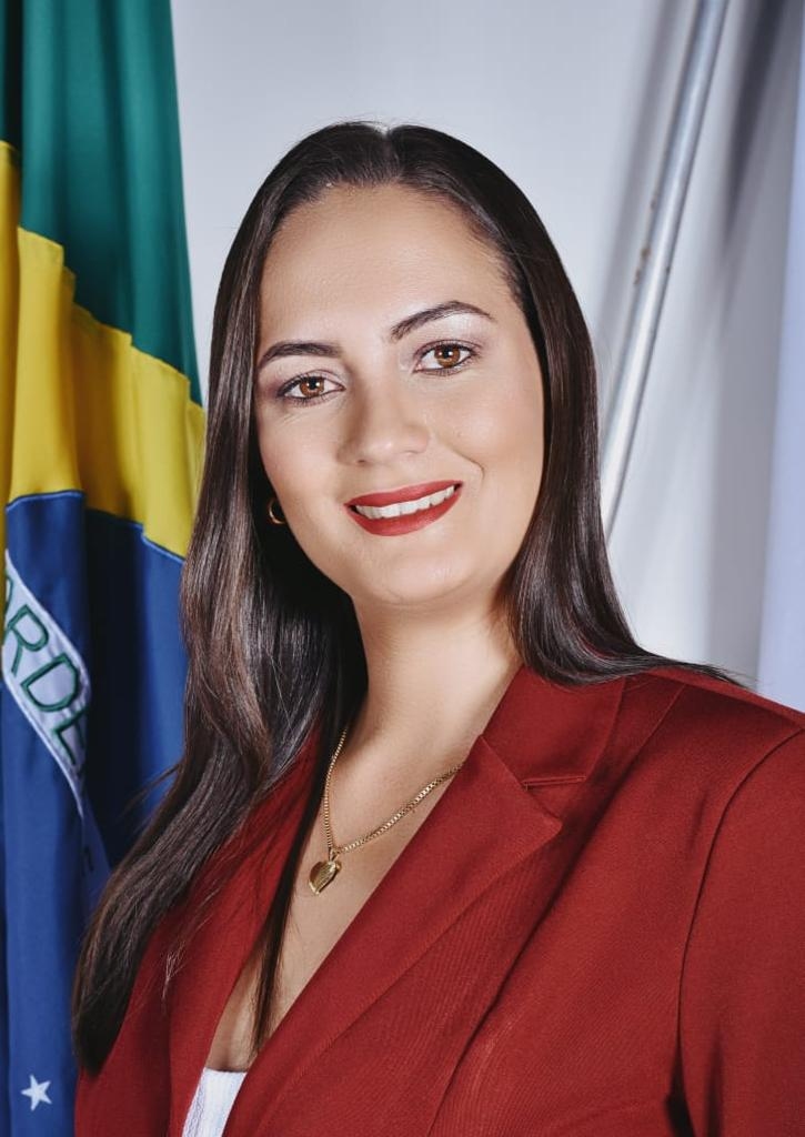 VEREADORA DAIANA TAVARES SOLICITA CONSTRUÇÃO DE ROTATÓRIA NO 
DISTRITO DE BIELÂNDIA