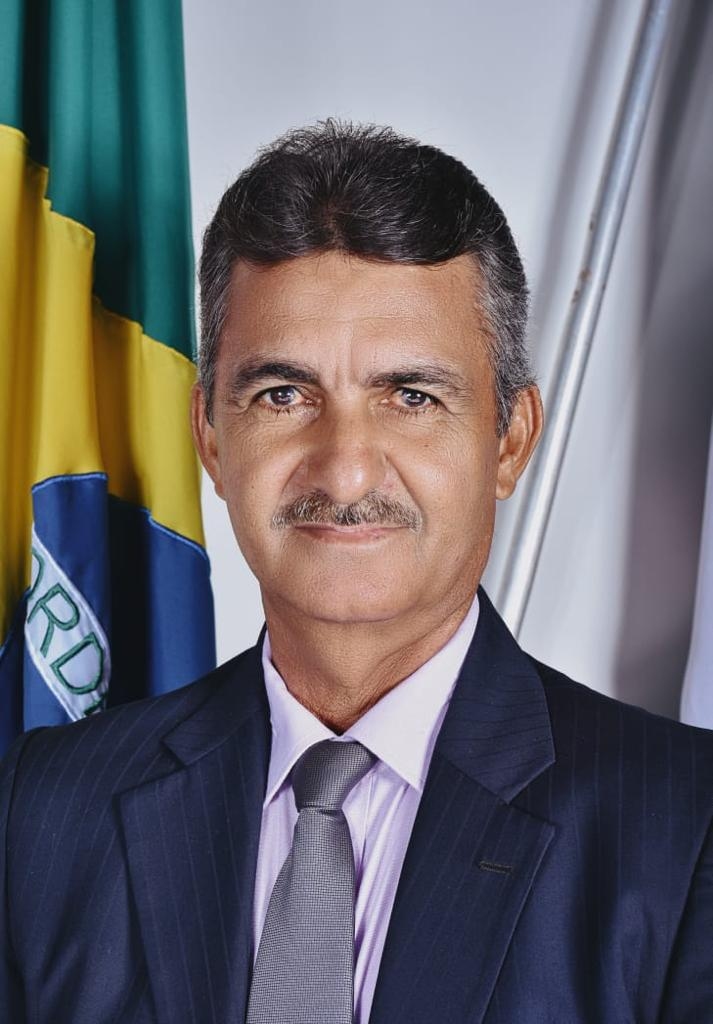 VEREADOR ARTUR BENTO SOLICITA CAMINHÃO PIPA NO DISTRITO DE BIELÂNDIA